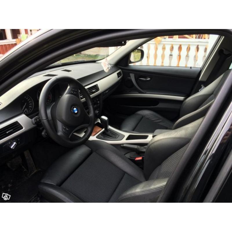 BMW 320D Xdrive Touring -12