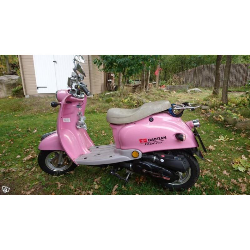 Scooter Baotian Retro 50cc rosa
