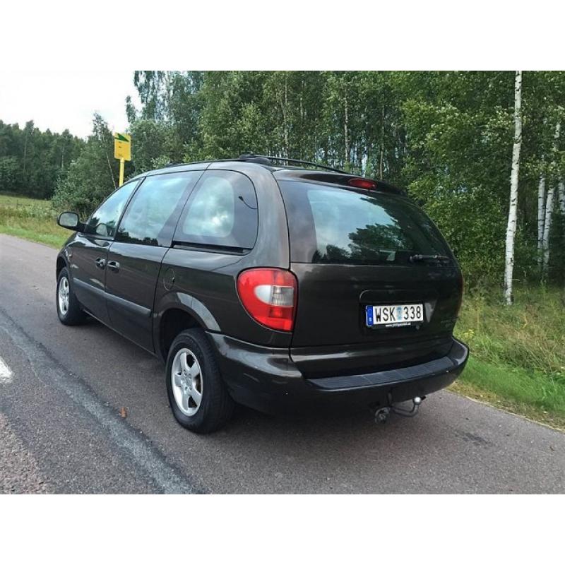 Chrysler Voyager 2.8 CRD Nybesiktad 7 Sits -06